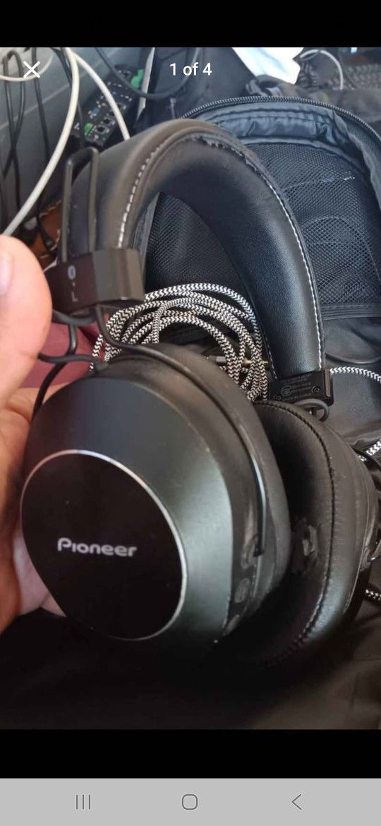 Pioneer Se-msbt Bluetooth Headphones