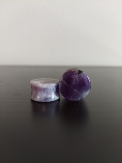 3/4" Amethyst Pluggs
