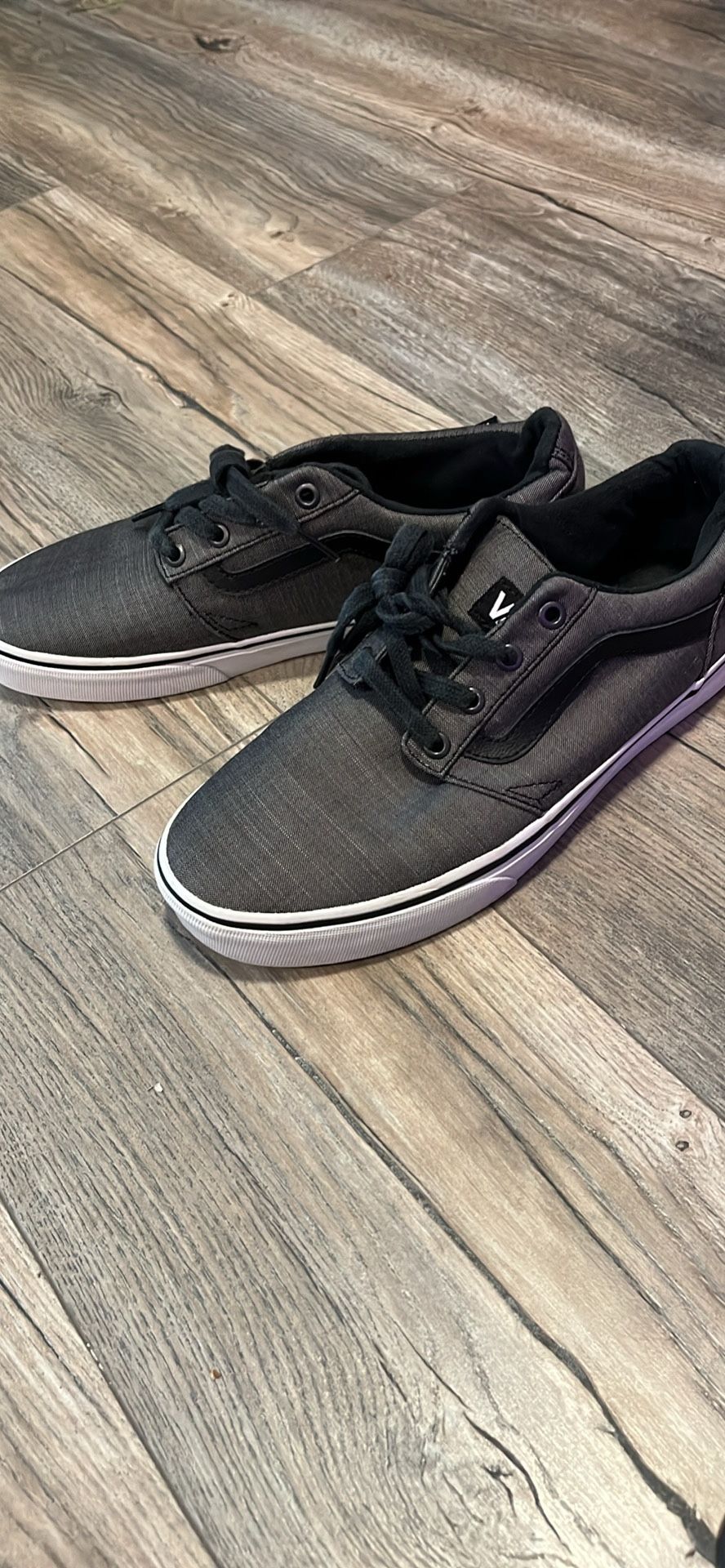 Vans Old Skool. Size 8 Men’s