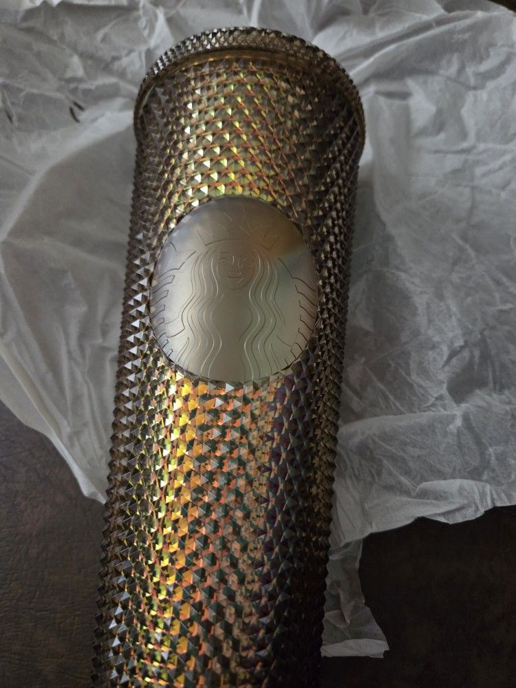 Starbuck Disney Gold