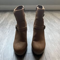 Khaki Boots - 9 Women