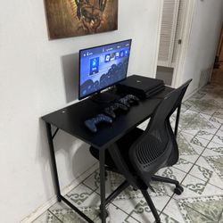 Ps4 setup with everything!