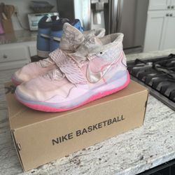 Nike KD 12 Aunt Pearl