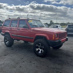 1999 Jeep Cherokee