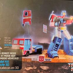 Transformers 3D build Model Kit Optimus Prime