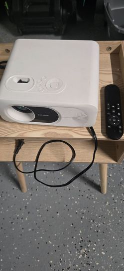 TopoNN Mini Portable Projector with Remote