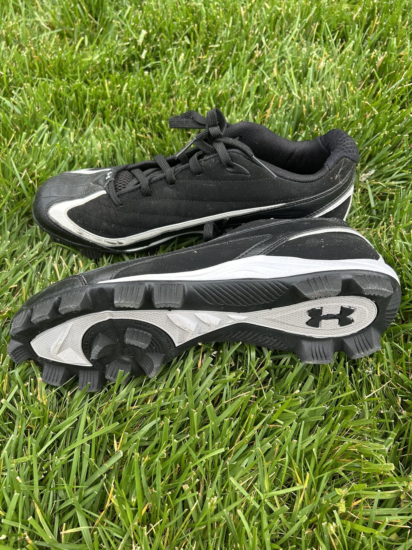 Under Armour Rubber Baseball Cleats