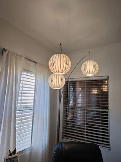Floor lamp