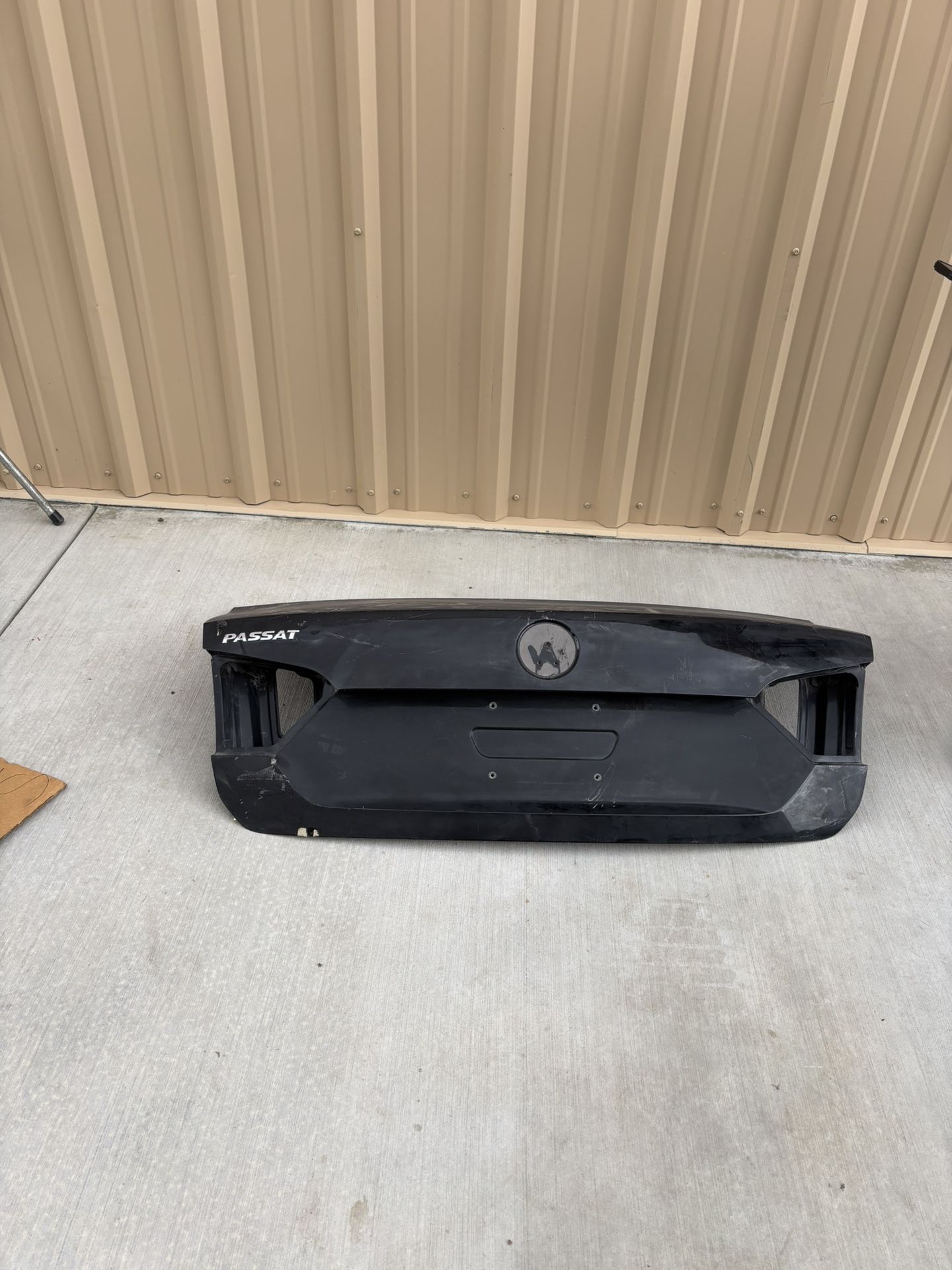2012 Volkswagen Passat Rear Trunk Shell