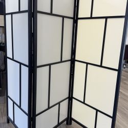 Panel Divider Room 