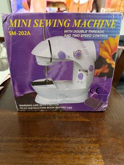 Mini Sewing Machine SM-202A
