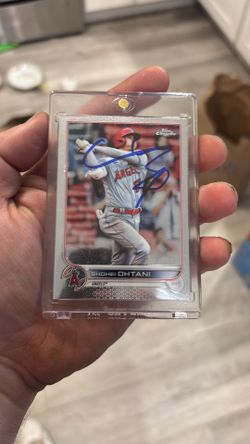 Shohei Ohtani Autographed Baseball Card