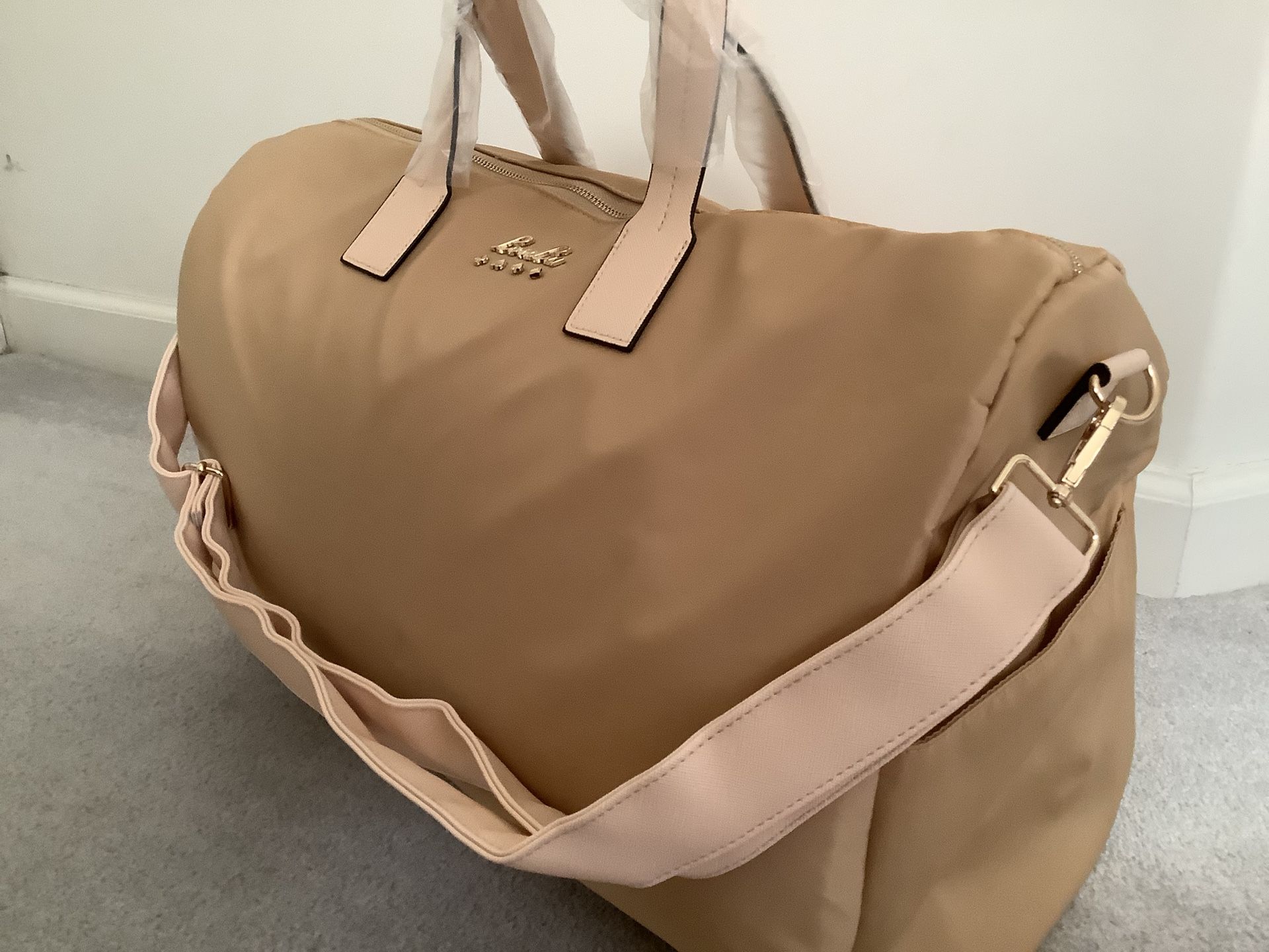 Duffle Bag by Loulu
