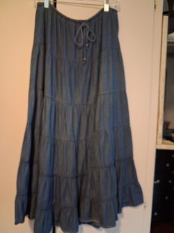 Denim maxi skirt drawstring waist size 8/10