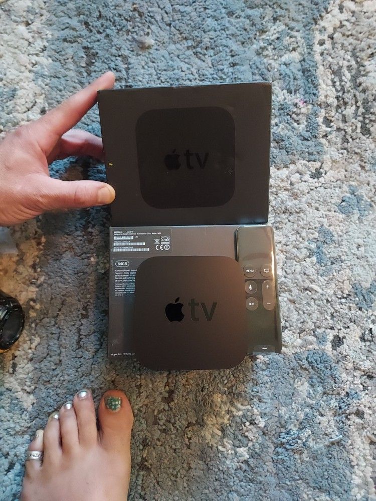 Apple π
T.V 4k (64 gb Gen 1)