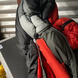 Sleeping bag in good condition use once