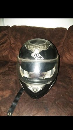 Mens bluetooth helmet... size large... don't have the charger for it.