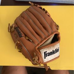 Franklin Youth Baseball Glove