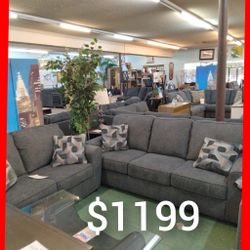 🤓 Sofa And Loveseat Set 