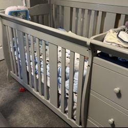 Baby Crib 