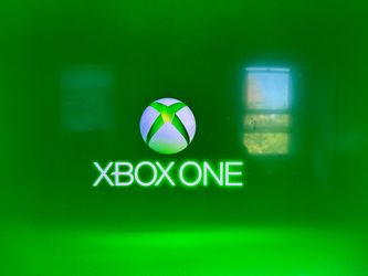 Xbox one with one controller