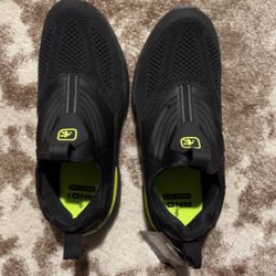 AND1 Green Sneakers. (New with Tag)