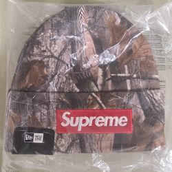 Supreme New Era Box Logo Beanie - Real Tree Camo