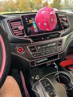 Let Me Edge And Bling Out Ur Car