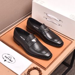 Prada Men’s Leather Shoes With Box 2026 New 