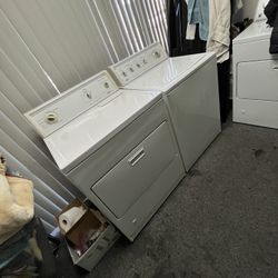 KENMORE WASHER AND GAS DRYER