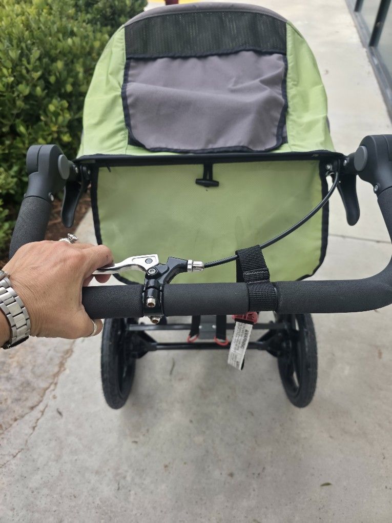 BOB Revolution FLEX PRO Jogging Stroller