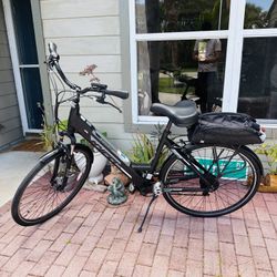 Electric Bike 6 Speed Mano Gear System //Hyper\\ Just Got A $200 Tune Up, New Breaks And Tubes And Tires!