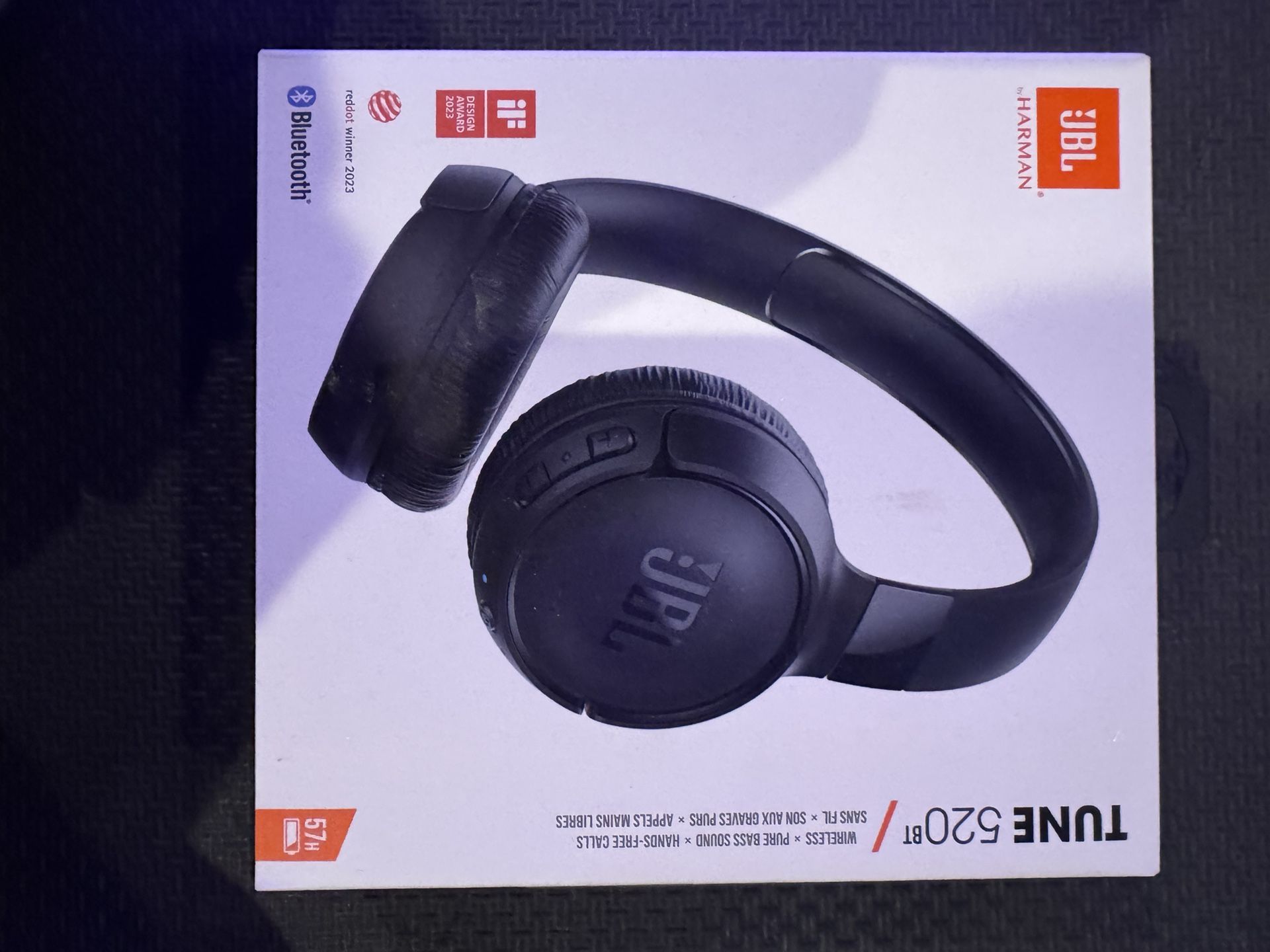 JBL Tune 520BT
