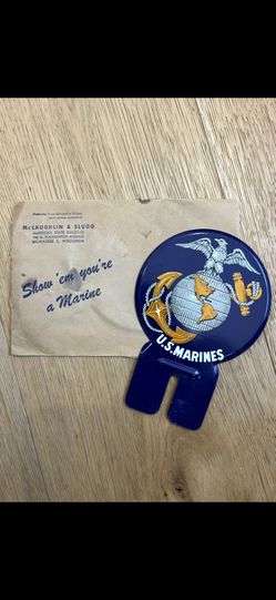 Vintage license plate topper