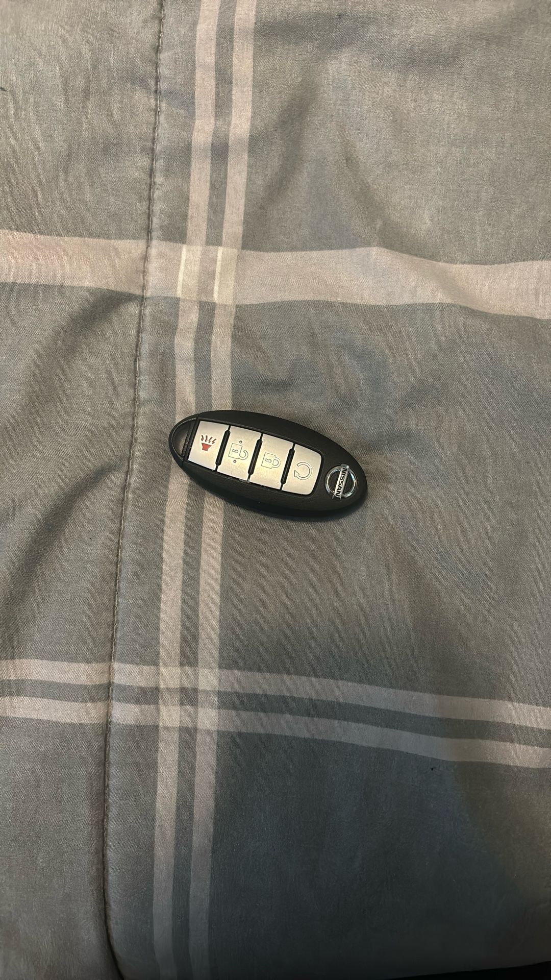 Nissan Pathfinder Key