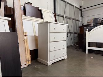 Dresser $160