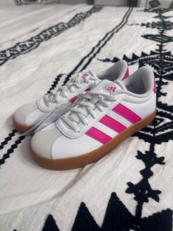 Girls Adidas 2y