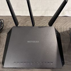 NETGEAR Nighthawk Smart Wi-Fi Router