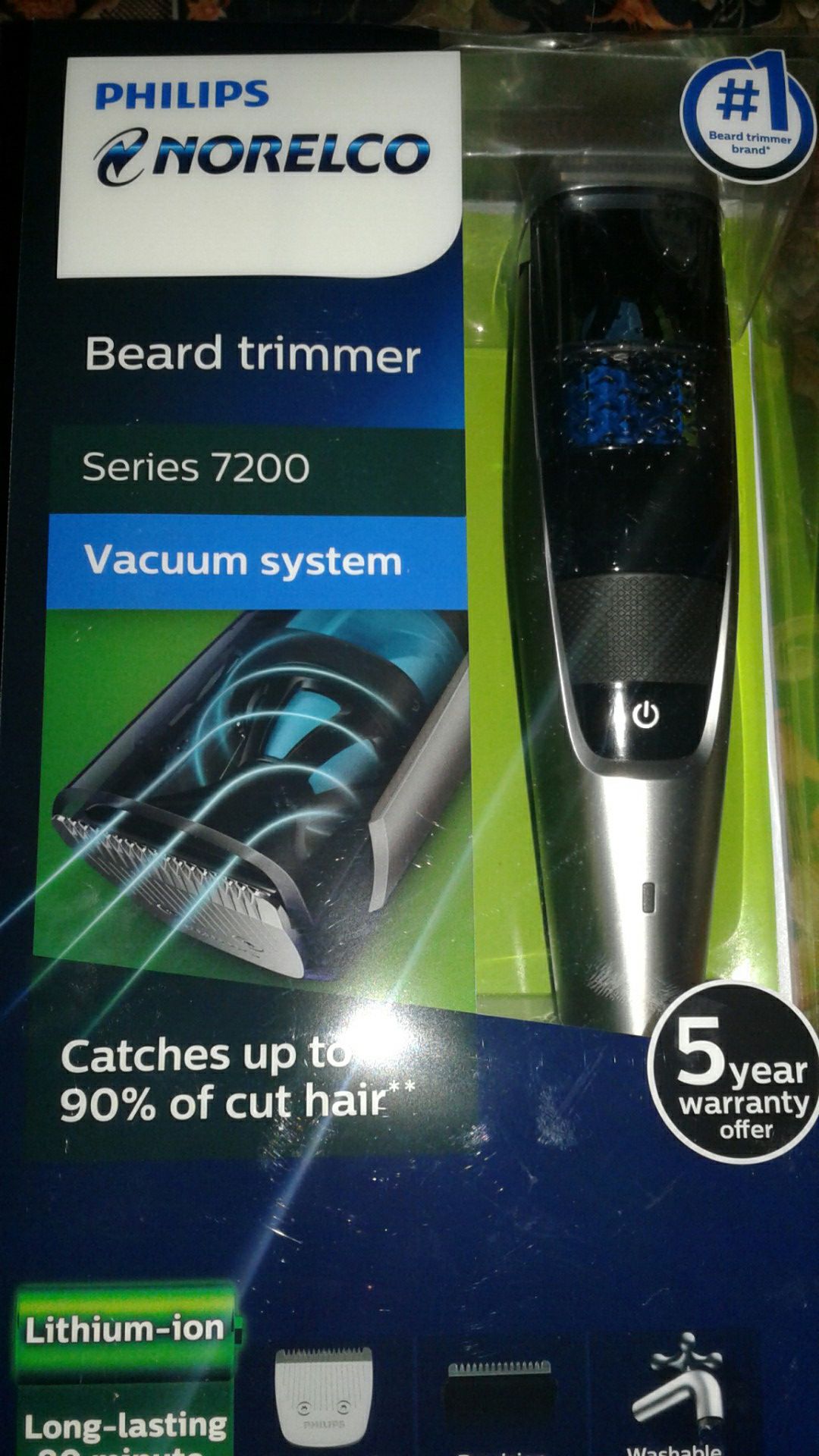 forseelser orkester Problem Philips norelco beard trimmer series 7200 vacuum system for Sale in Colton,  CA - OfferUp
