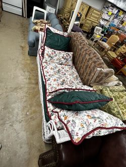 1920’s era wicker daybed