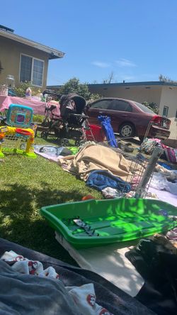 Yard sale 12-5pm