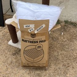 Queen Size Mattress Pad