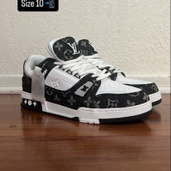 Louis Vutton Size 10