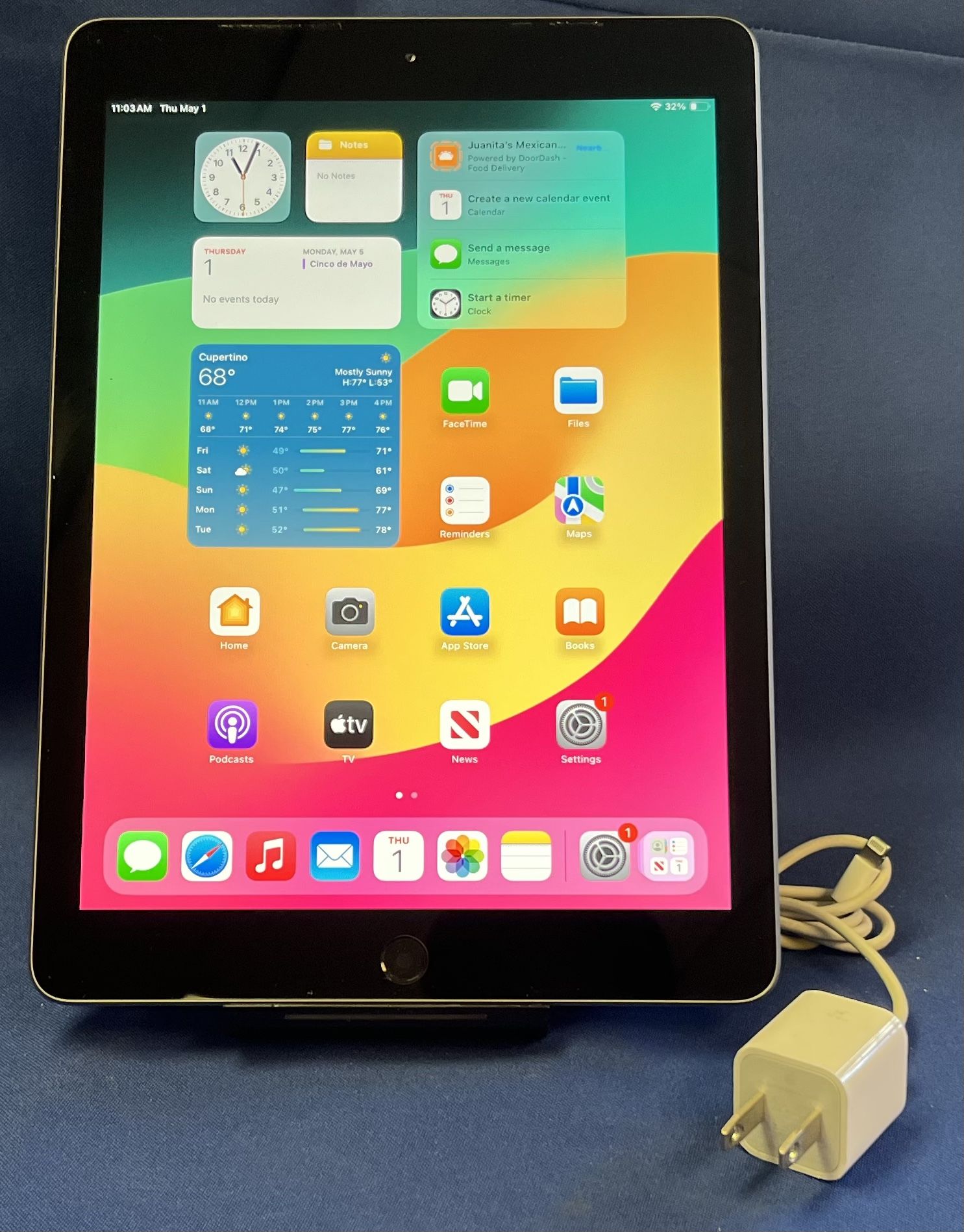 Ipad 6th generation 32GB storage OS 17.7