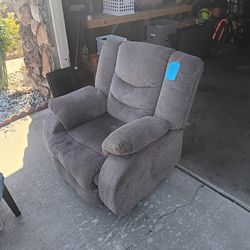 Used comfy living room furniture set