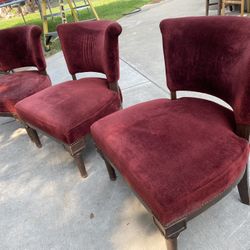 Comfortable cushion chairs