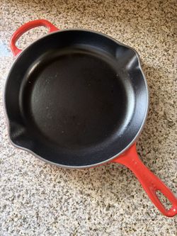 Le Creuset Cerise 10” Case Iron Pan