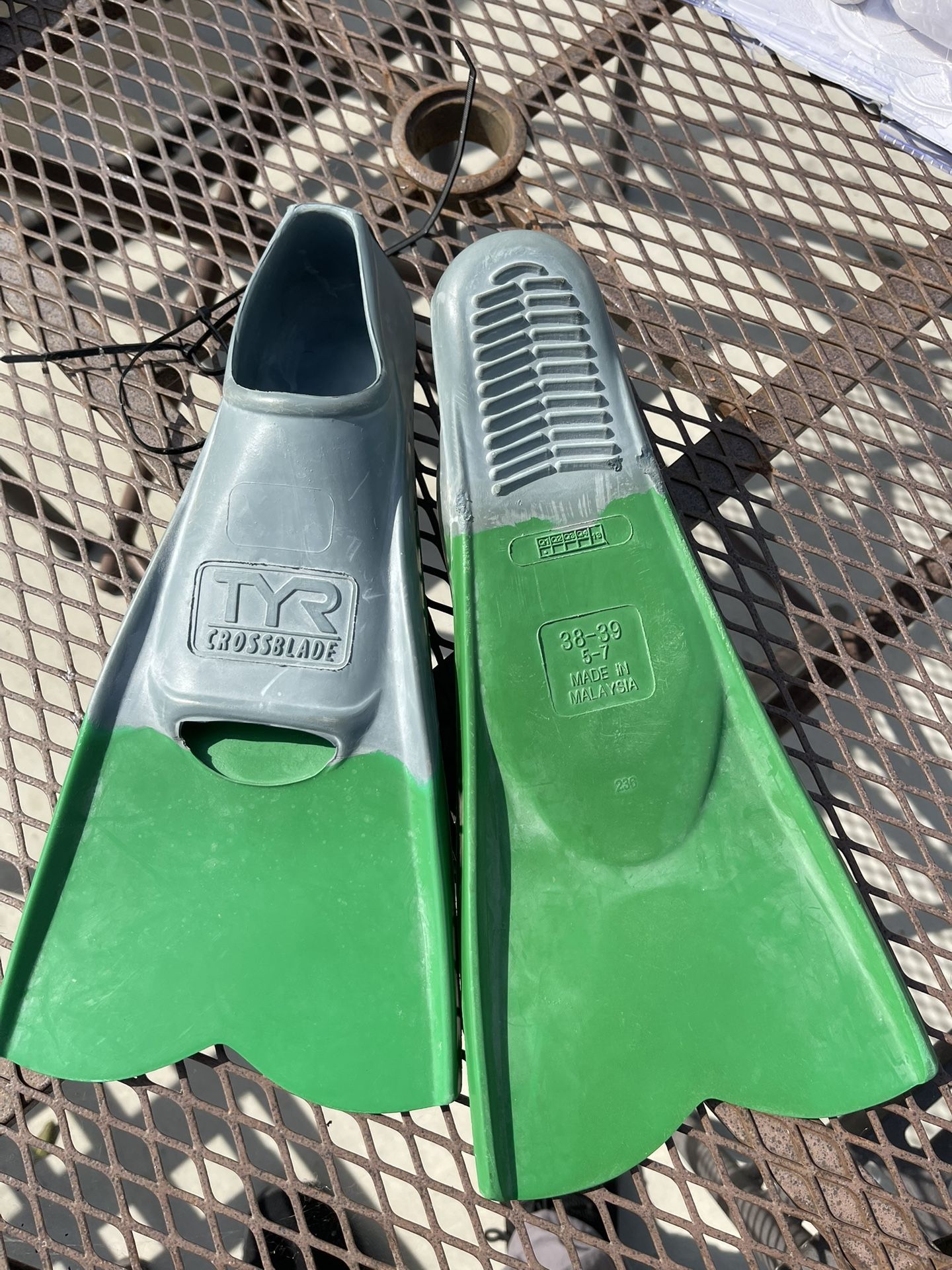 Boogie Board Body Surf Fins Size Small 5-7