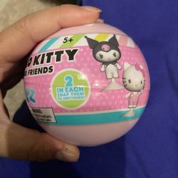Hello Kitty Mystery Balls