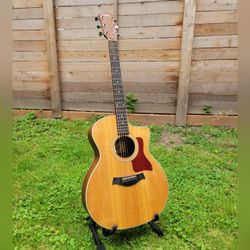 2011 Taylor 214CE Acoustic Guitar with LR Baggs Anthem Microphone and Piezo Pickup 